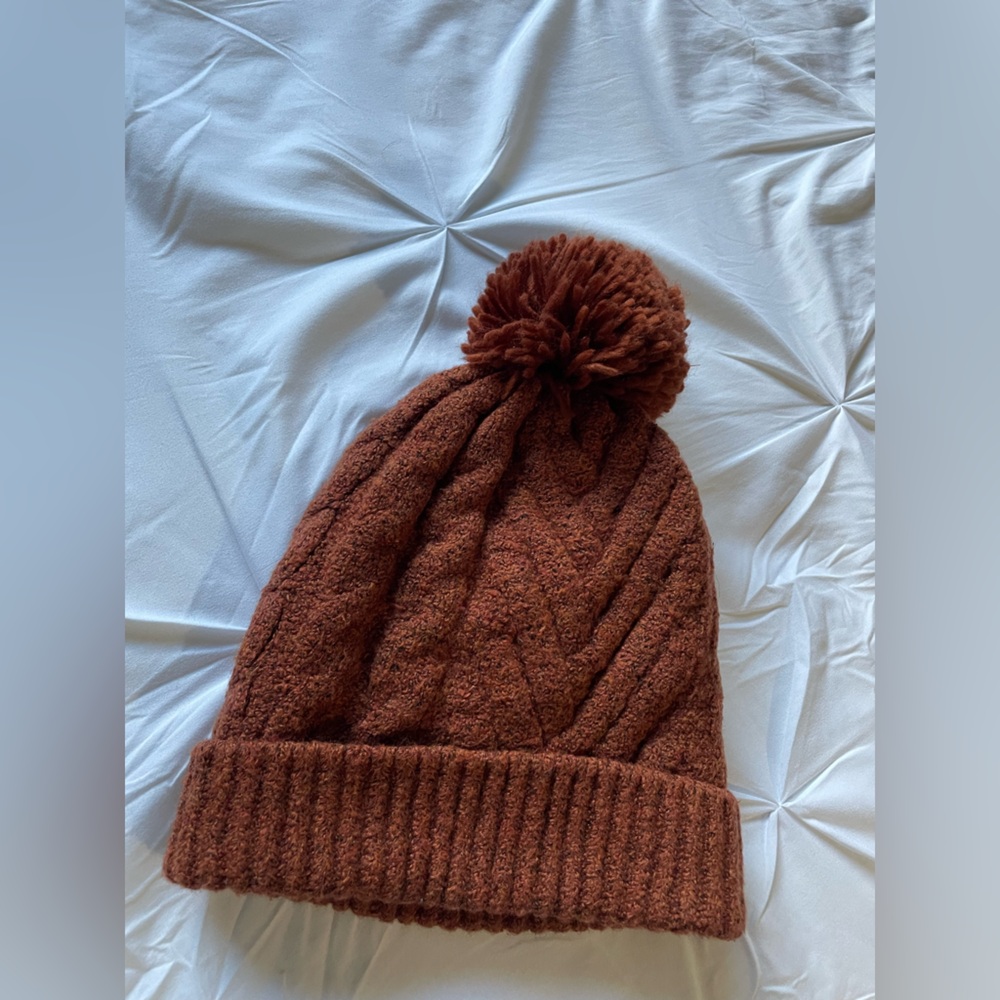Pom-Pom Beanie